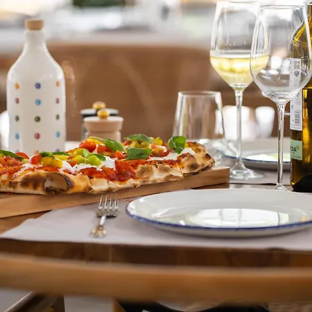 Mett & Marbella Hotel