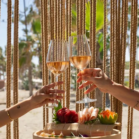 Hotel Mett & Marbella 5*