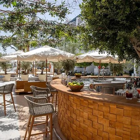 Mett & Marbella Hotel 5*
